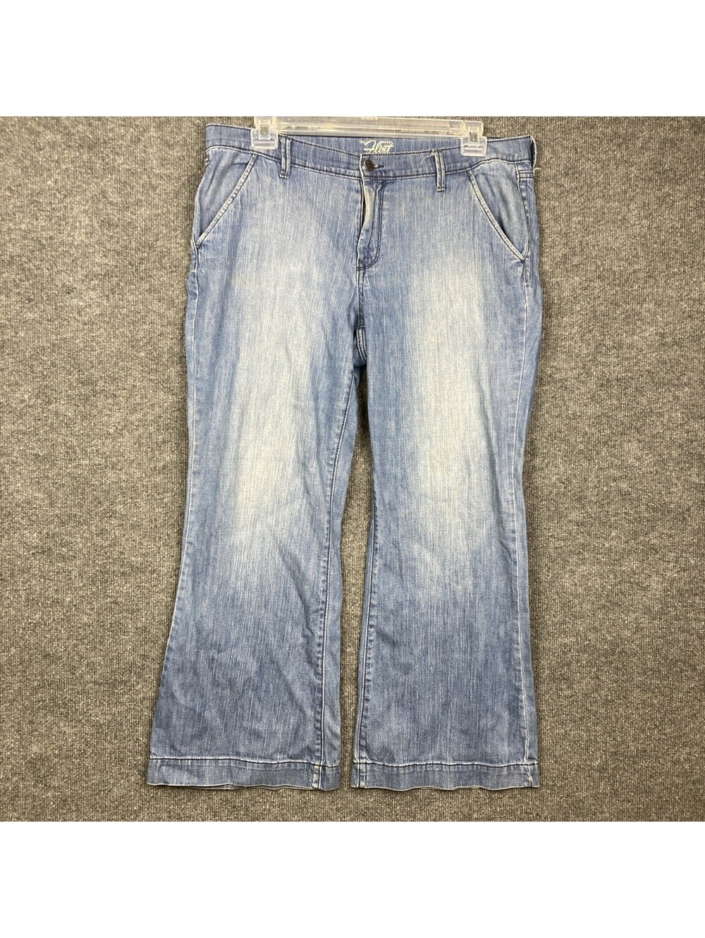 Old Navy Womens Size 16 Short The Flirt Solid Mid-Rise Bootcut  Denim Jeans